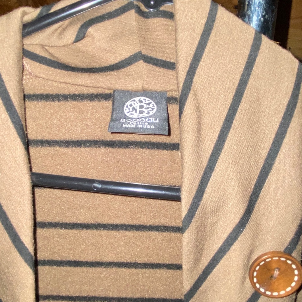 Bobeau one button wrap - Picture 3 of 4